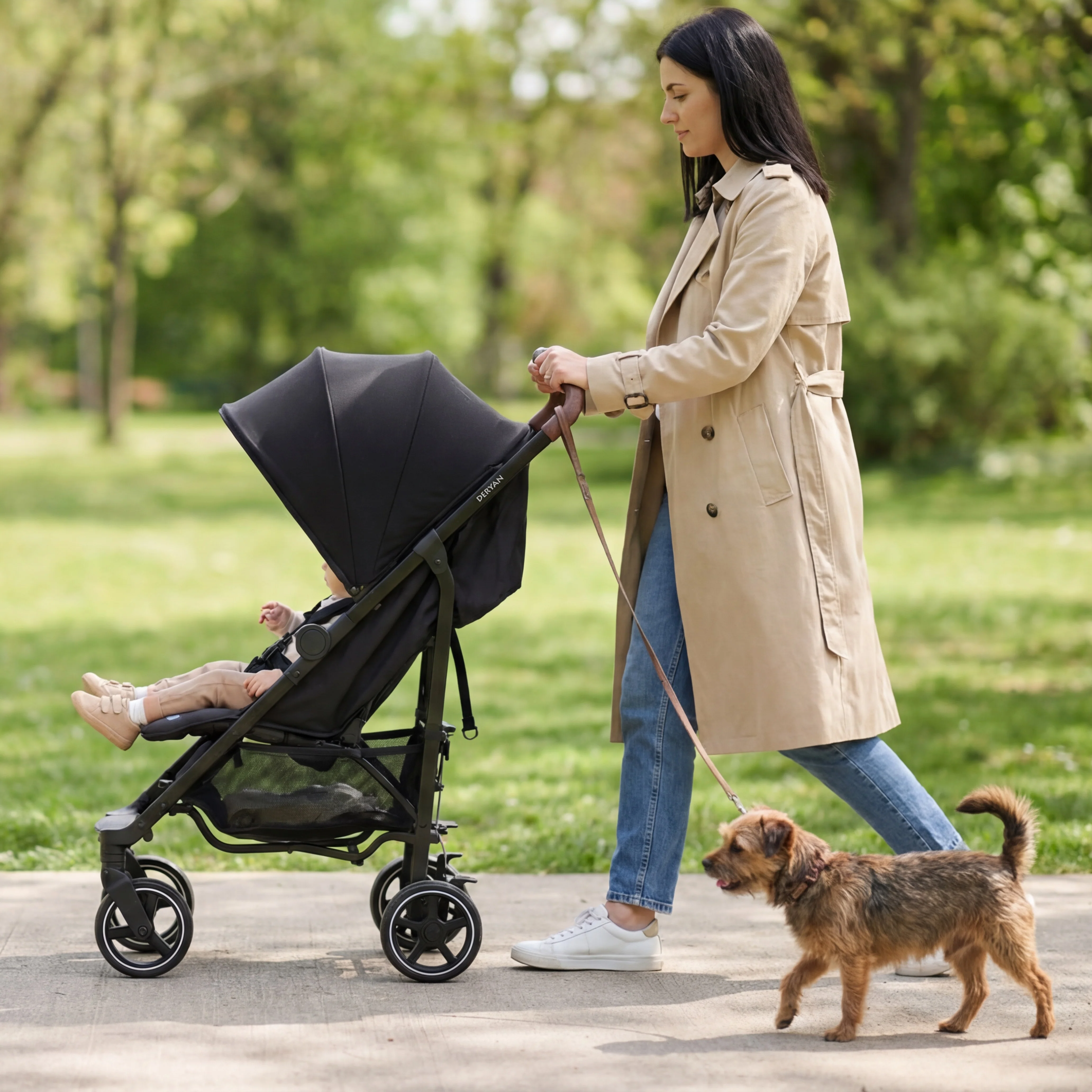 Bobbie Umbrella Stroller - Includes mosquito net - Includes carry bag - Suitable for children up to 48.5 lbs - Black - Image 2
