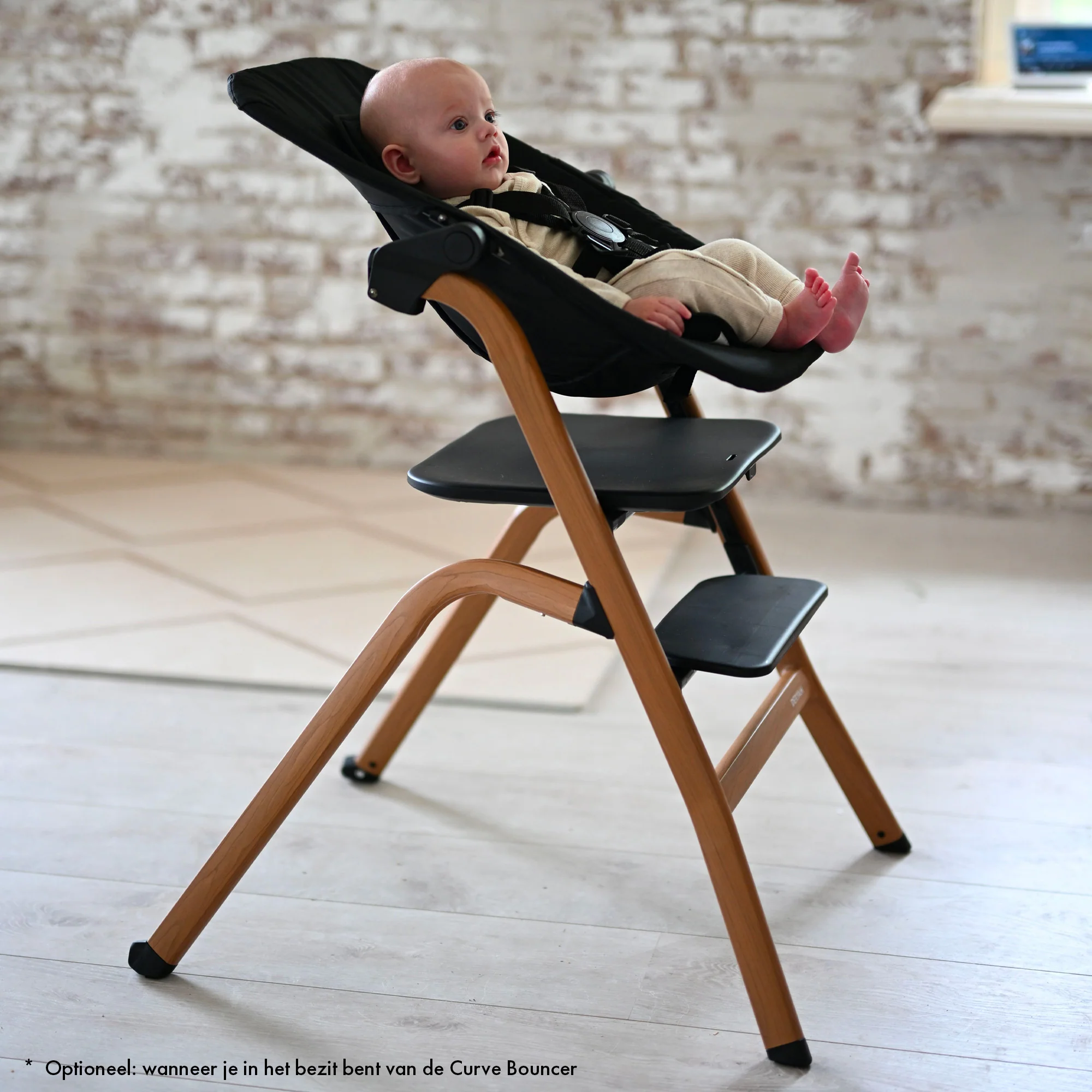 Curve High Chair Set Complete - Including rocker - Image 6