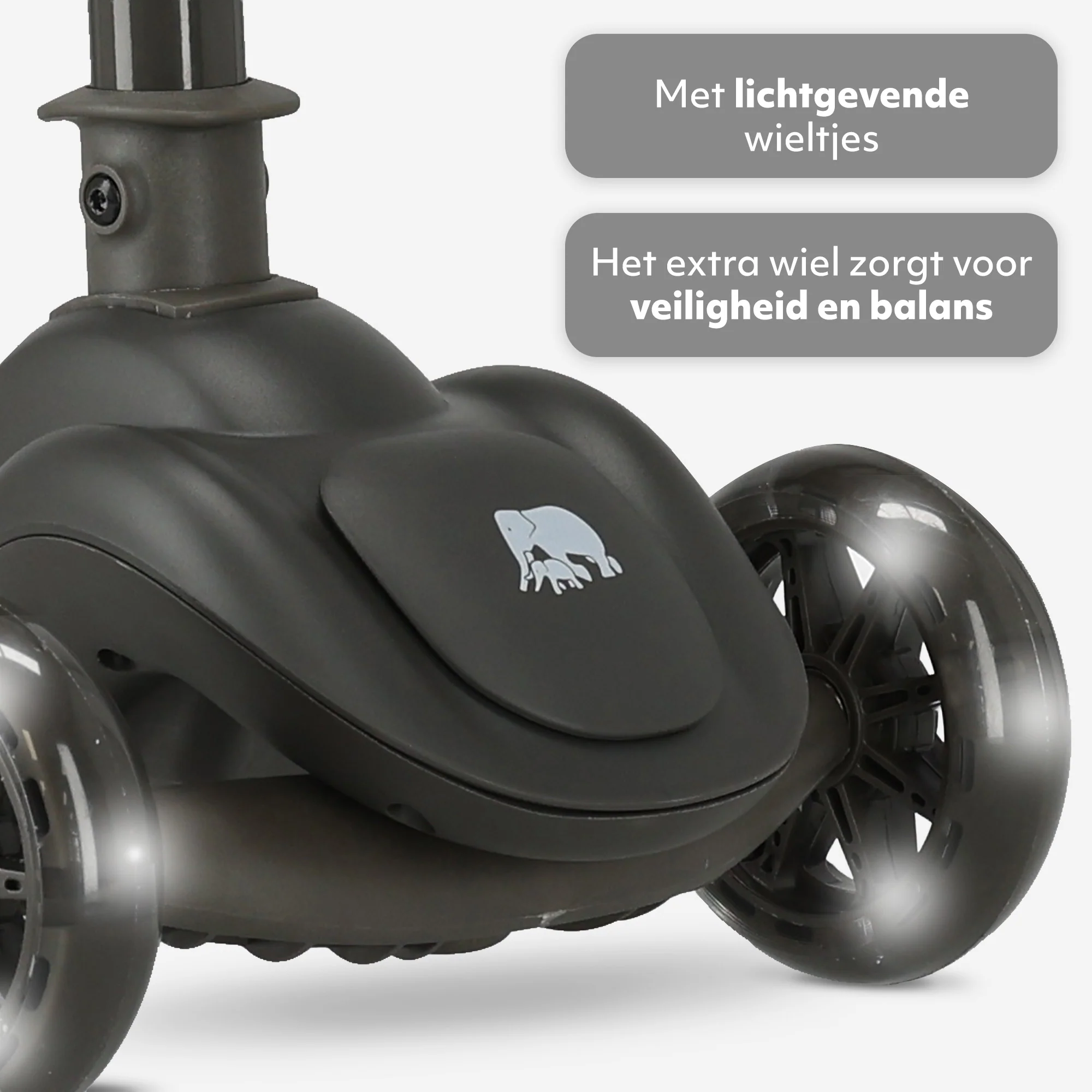 Harvey Kids Scooter 3 wheels - age group 3+ - max 110.3 lb - LED lights in the wheels - height adjustable 25.6"-27.6"-29.5"-31.5" - Black - Image 7