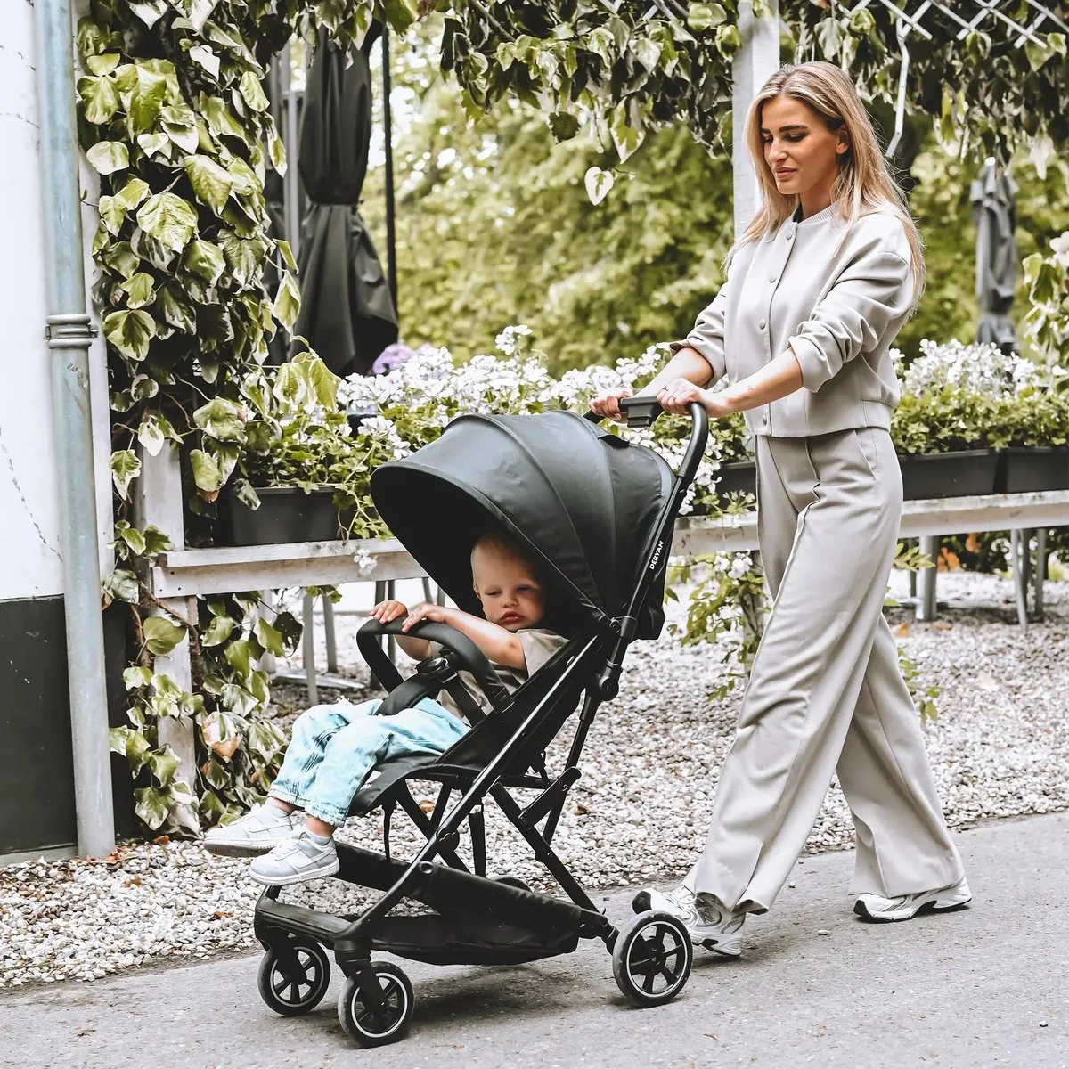 Luxury Easy Lightweight Buggy - Taupe - Image 5