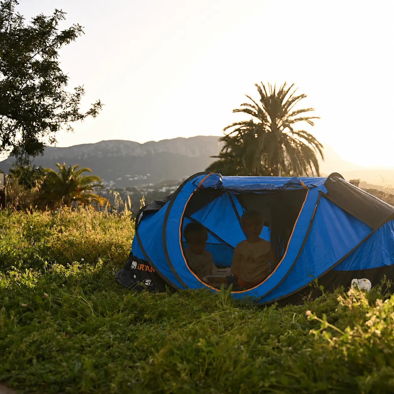 Pop Up Tent Cocoon - 2000MM water column - Navy - Image 7