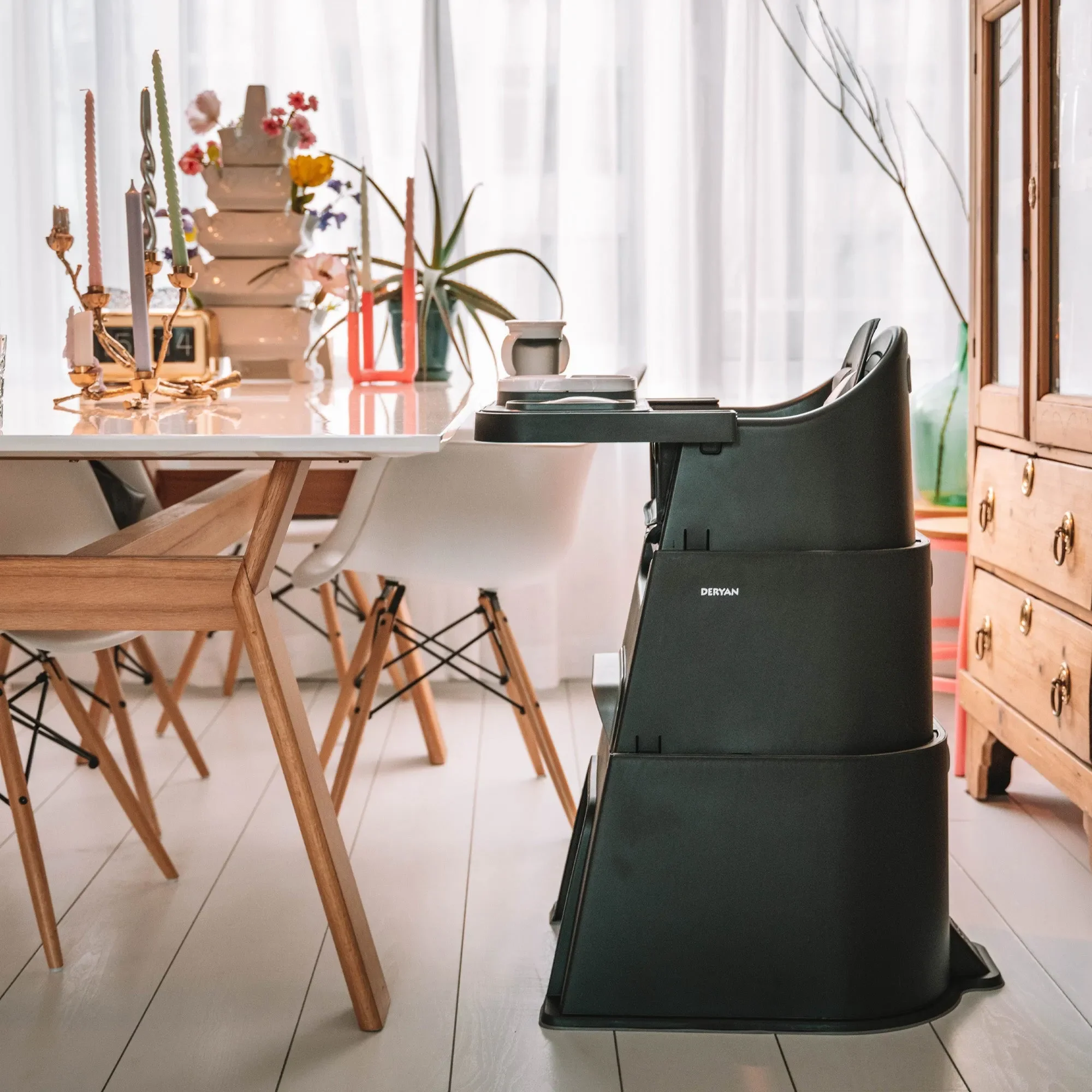 Quuby High Chair - Image 12