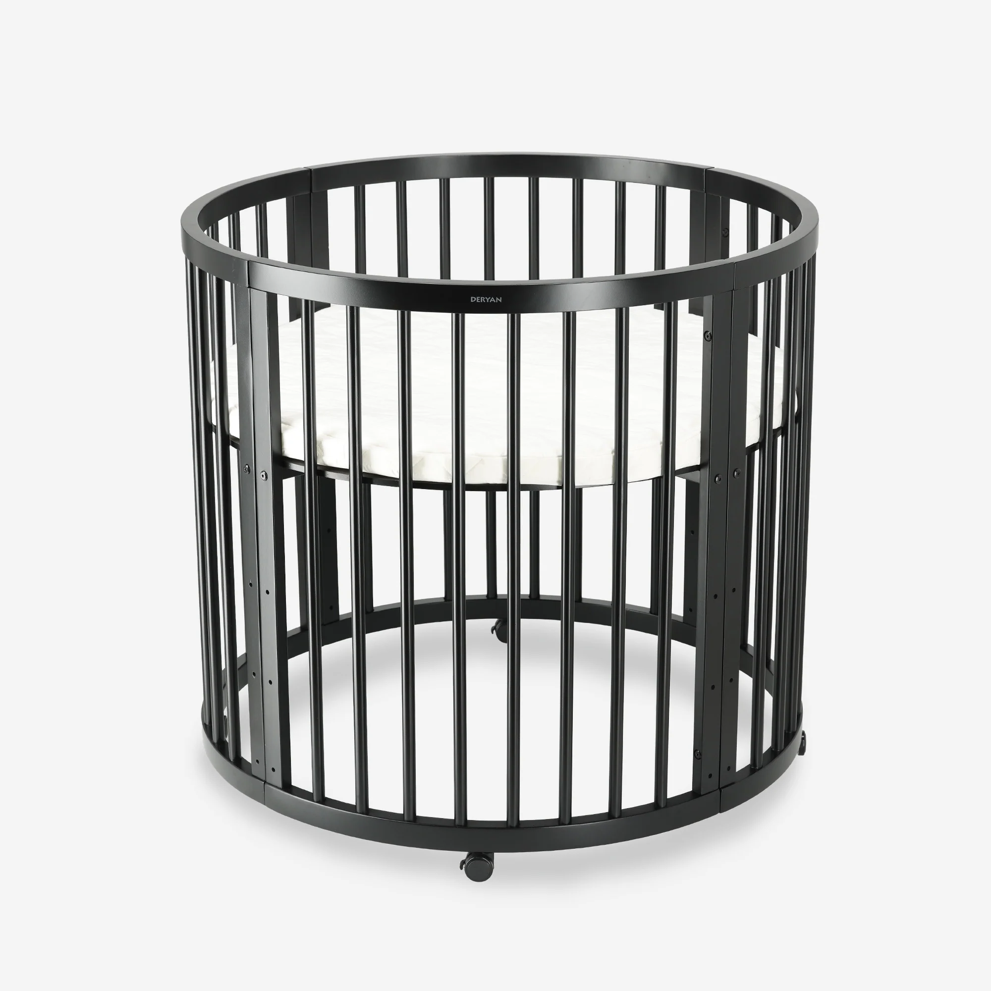 Willow Wooden Round Box including mattress - Image 8